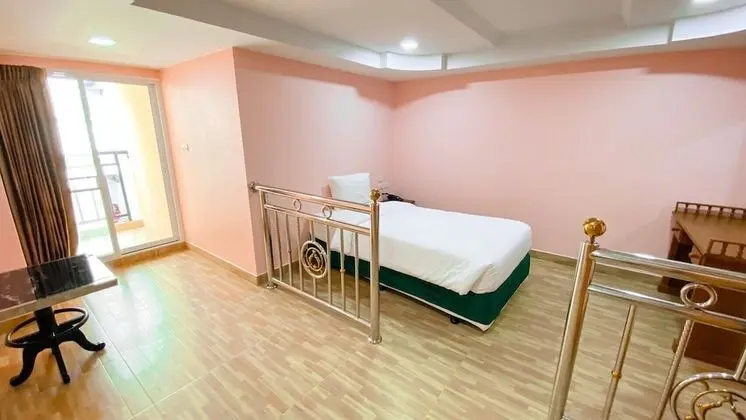 Standard Üç Kişilik Oda, Sigara İçilmez, Şehir Manzaralı