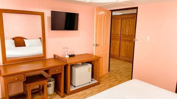 Standard Üç Kişilik Oda, Sigara İçilmez, Şehir Manzaralı