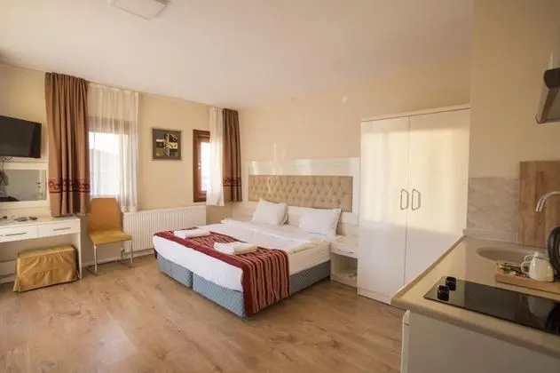 Çift Kişilik, Şehir Manzaralı