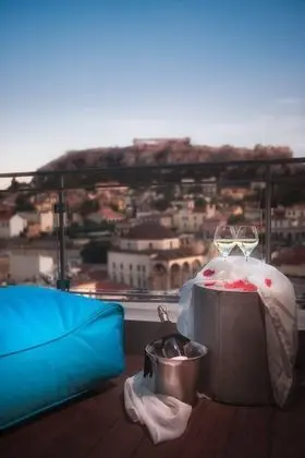 Süit (Red Suite, Acropolis View)