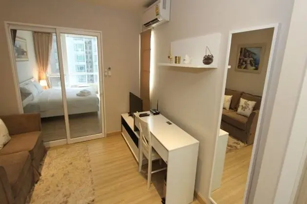 1 Bedroom Apartment
