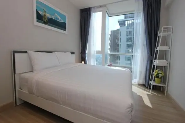 2 Bedrooms Apartment