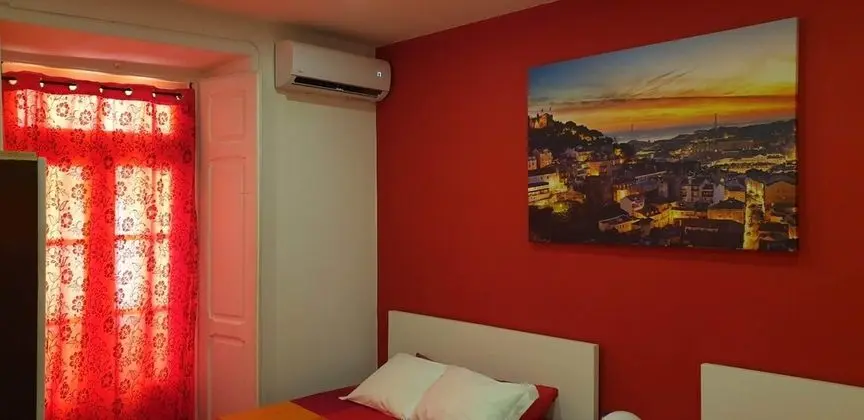 Economy Dört Kişilik Oda