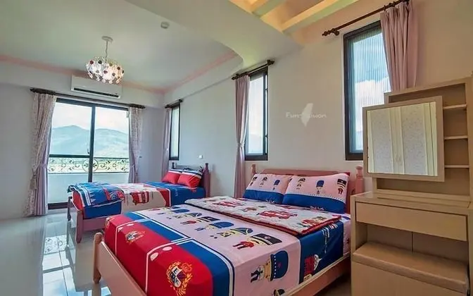 Standard Dört Kişilik Oda