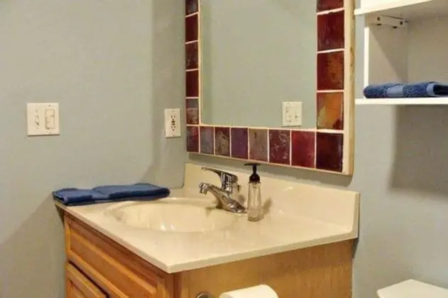 Oda, Özel Banyo (The Bay Suite)