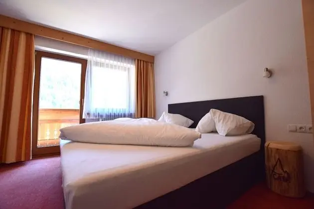 Apart Daire, 3 Yatak Odası (2)