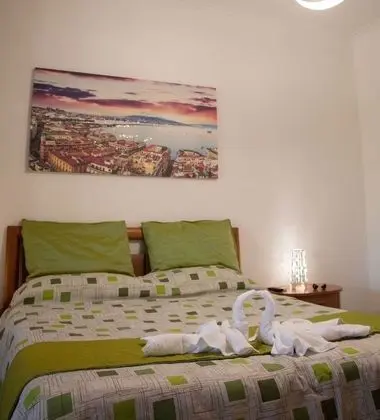 Deluxe Üç Kişilik Oda, Ortak Banyo