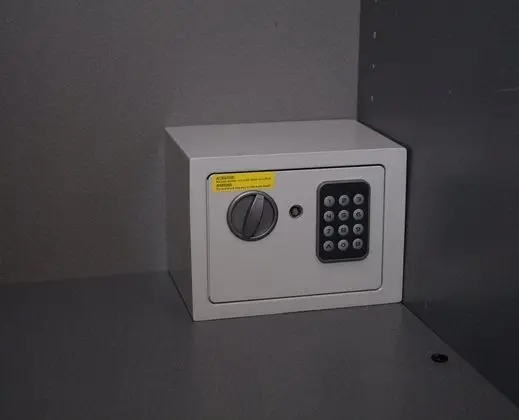 Deluxe Üç Kişilik Oda, Ortak Banyo