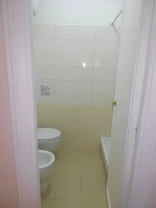 Üç Kişilik Oda, Özel Banyo