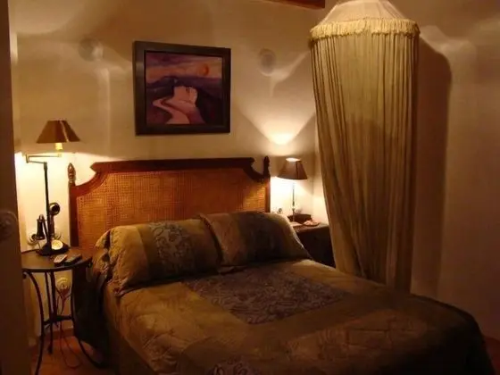 Tek Büyük Yataklı Oda