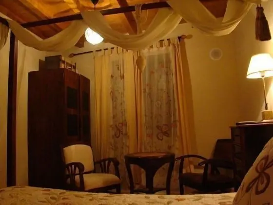 Tek Büyük Yataklı Oda