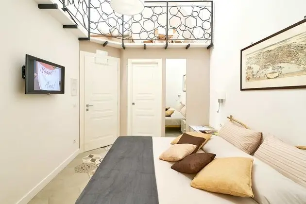 Gallery Dubleks, Birden Çok Yatak, Balkon