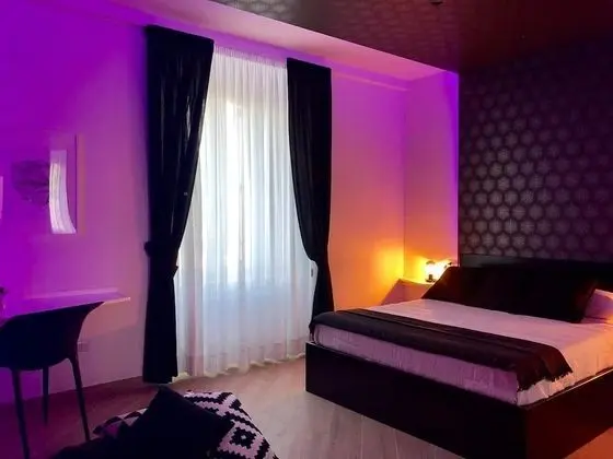 Tek Büyük Yataklı Oda (Vittorio De Sica)