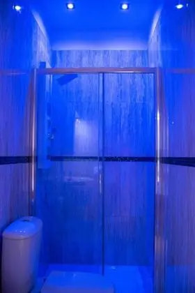 Tek Büyük veya İki Ayrı Yataklı Oda (4 people)