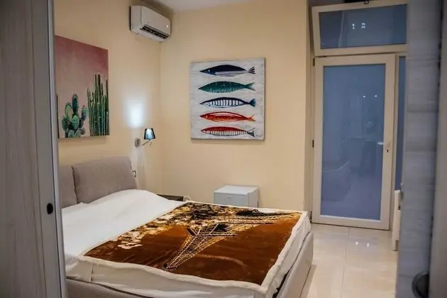 Tek Büyük Yataklı Oda