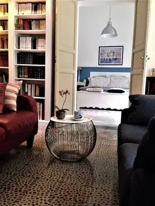 Superior Oda, Balkon