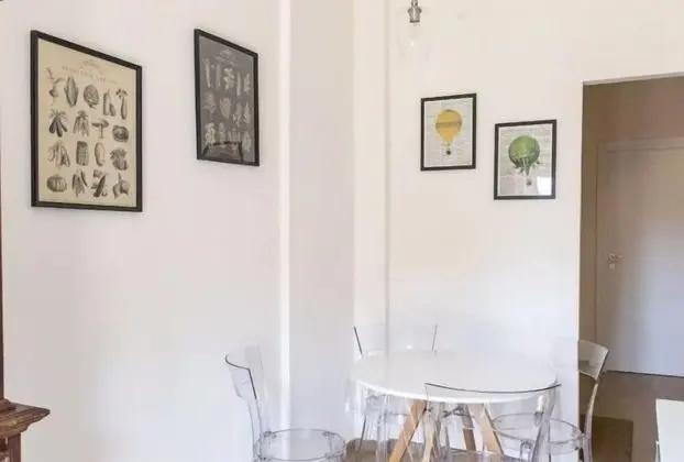 Daire, Balkon (A Casa di Elena)