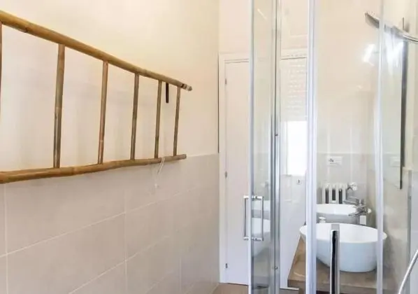 Daire, Balkon (A Casa di Elena)