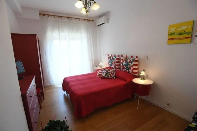Tek Büyük veya İki Ayrı Yataklı Oda, Banyolu/Duşlu