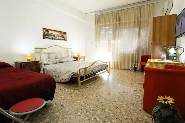 Classic Tek Büyük Yataklı Oda, 1 Çift Kişilik Yatak, Bahçe Manzaralı