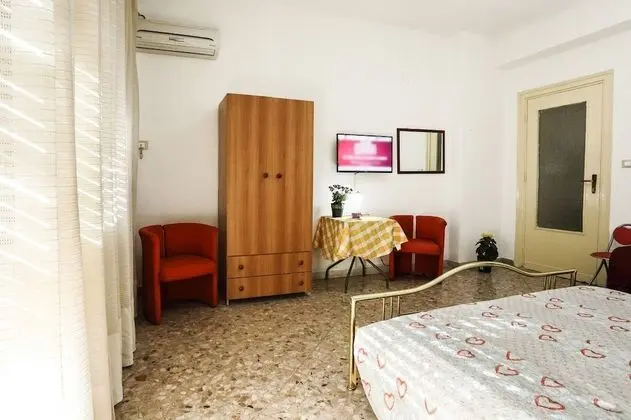 Classic Tek Büyük Yataklı Oda, 1 Çift Kişilik Yatak, Bahçe Manzaralı