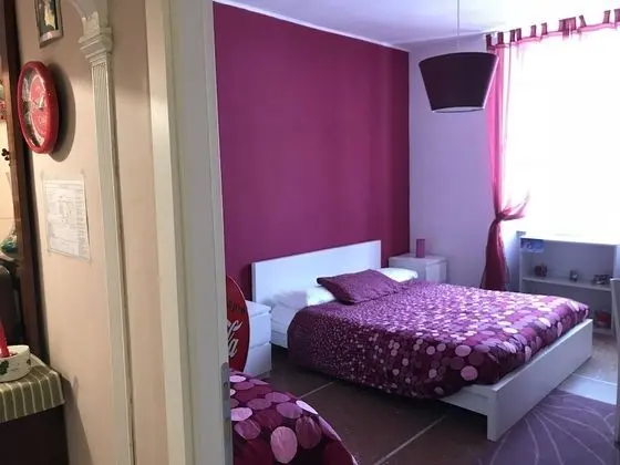 Tek Büyük Yataklı Oda, Ortak Banyo