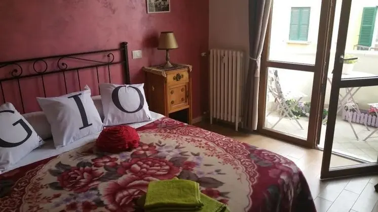 Tek Büyük Yataklı Oda, Balkon