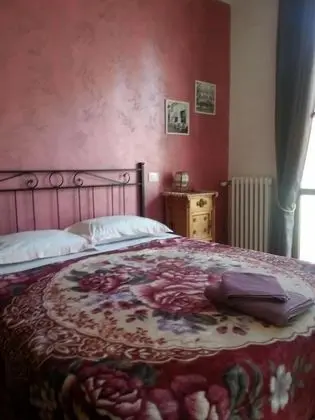 Tek Büyük Yataklı Oda, Balkon