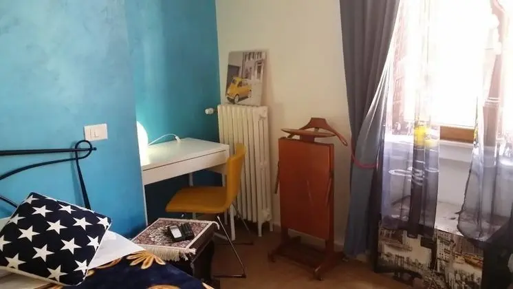 Tek Büyük Yataklı Oda, Balkon