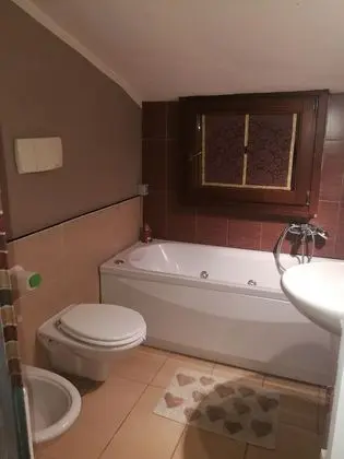 Family Oda, Ortak Banyo