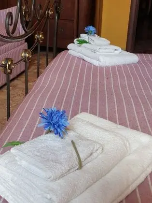 Üç Kişilik Oda, Özel Banyo (external)