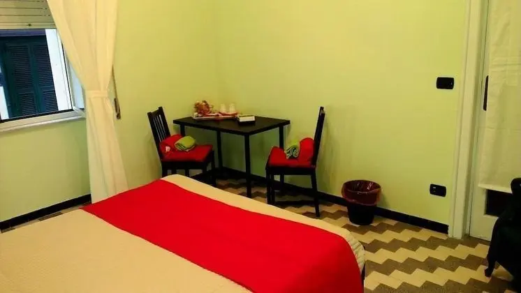 Standard Tek Büyük Yataklı Oda