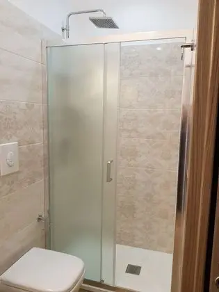 Comfort Tek Büyük Yataklı Oda, Banyolu/Duşlu, Kısmi Deniz Manzaralı