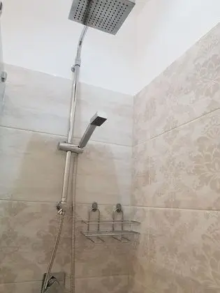 Comfort Tek Büyük Yataklı Oda, Banyolu/Duşlu, Kısmi Deniz Manzaralı