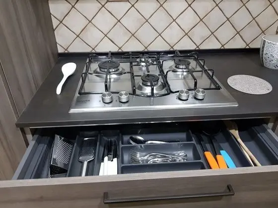 Comfort Tek Büyük Yataklı Oda, Banyolu/Duşlu, Kısmi Deniz Manzaralı