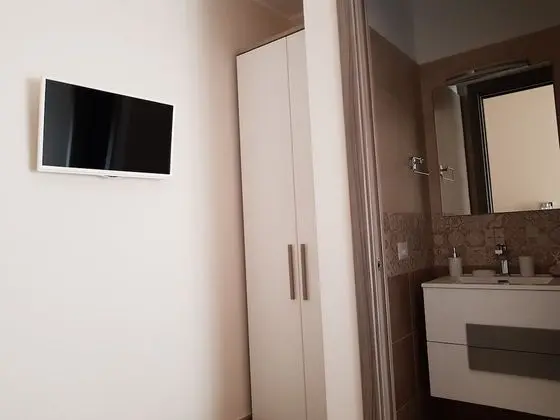 Comfort Üç Kişilik Oda, Küçük Mutfak, Avlu Manzaralı
