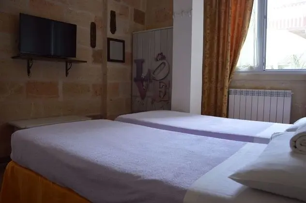 Deluxe Tek Büyük Yataklı Oda, 1 Yatak Odası, Özel Banyo, Bahçe Manzaralı (Lu ientu)