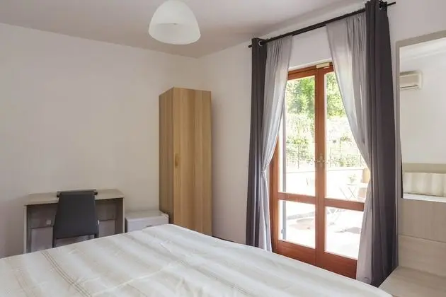 Superior Tek Büyük veya İki Ayrı Yataklı Oda