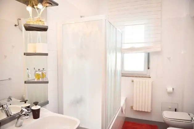 Dört Kişilik Oda, Özel Banyo (External)