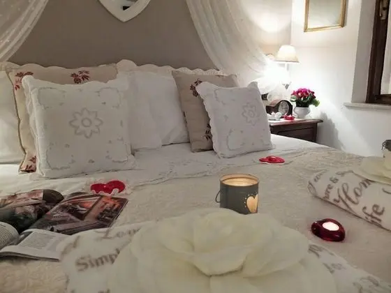 Basic Tek Büyük Yataklı Oda (Shabby Chic)