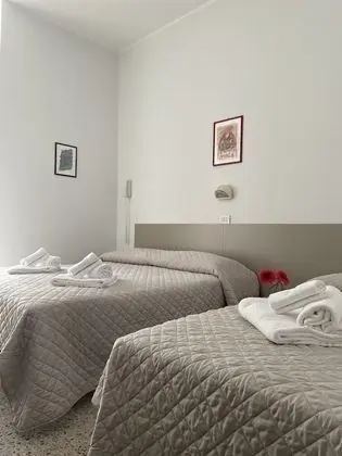 Üç Kişilik Oda, Balkon