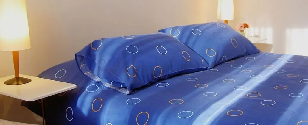 Basic Tek Büyük veya İki Ayrı Yataklı Oda