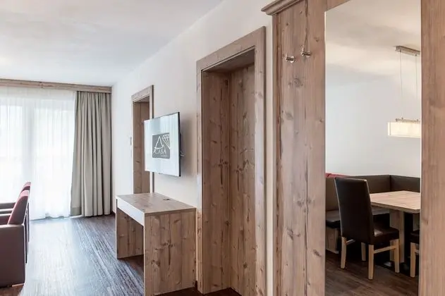 Apart Daire, 2 Yatak Odası, Balkon, Dağ Manzaralı (Top 3)