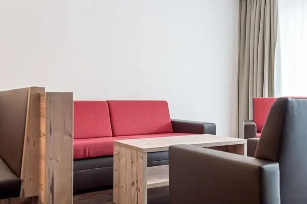 Apart Daire, 2 Yatak Odası, Balkon, Dağ Manzaralı (Top 3)