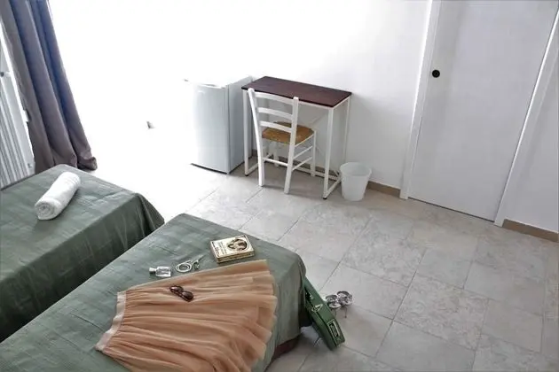 Tek Büyük veya İki Ayrı Yataklı Oda (nespola )