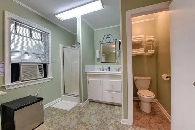 Premium Kır Evi, 1 Büyük (Queen) Boy Yatak (BR 5)