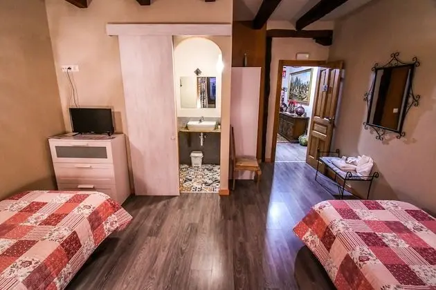 İki Ayrı Yataklı Oda (Mariano)