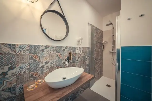 Junior Süit, 1 Büyük (Queen) Boy Yatak ve Çekyat, Balkon, Şehir Manzaralı