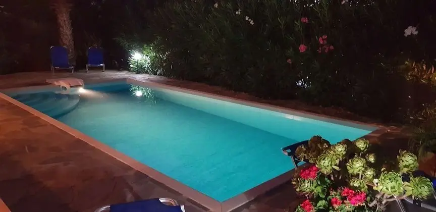 Villa, 3 Yatak Odası, Şömine