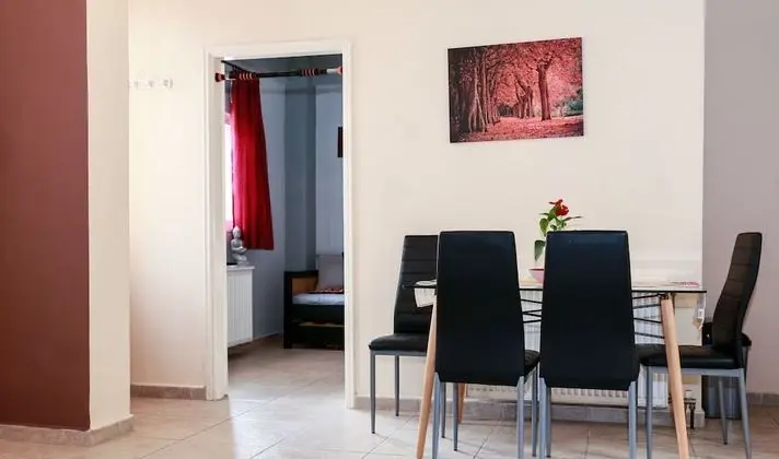 Apart Daire, 2 Yatak Odası (2)